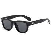 Vintage Rivet Sunglasse